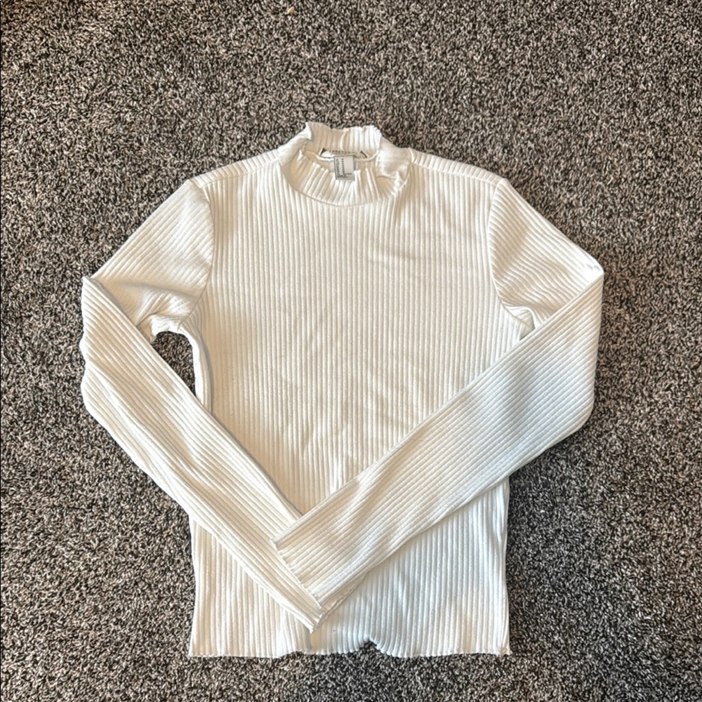 Elegant Cream Ribbed Top